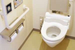 長野市トイレ手摺取付